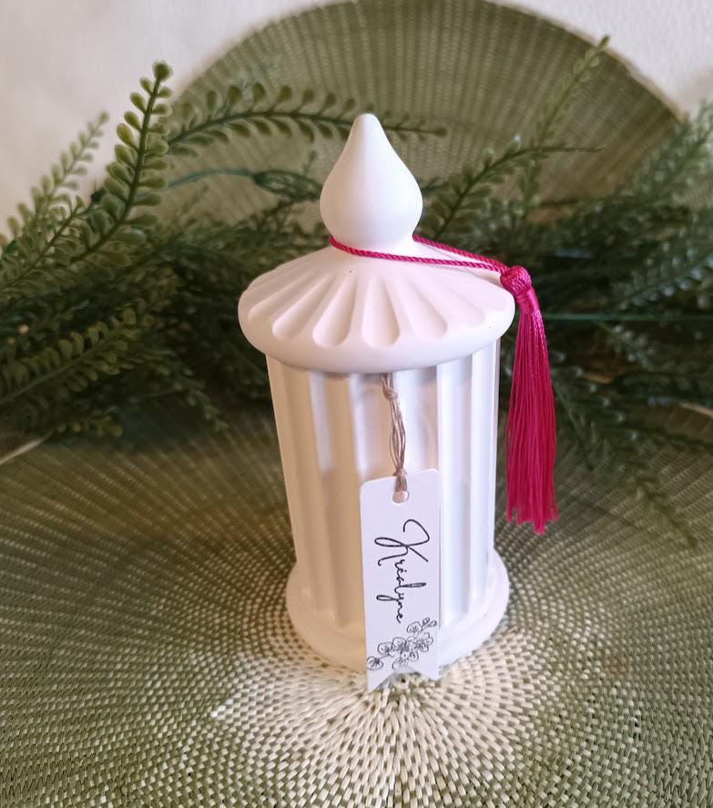 Boîte de rangement banche.