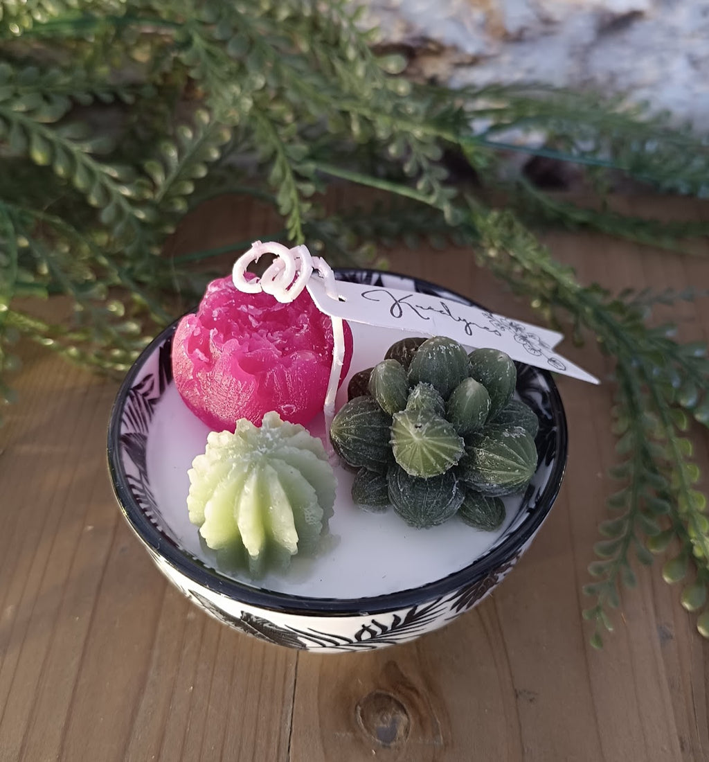 Bougie parfumée coupe céramique noire et blanche