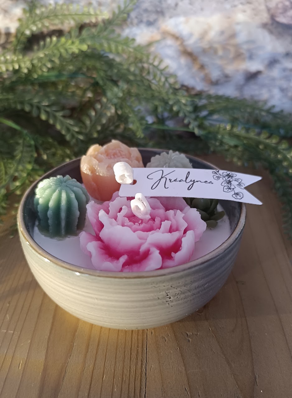 Bougie artisanale parfumée, coupe céramique vert sauge