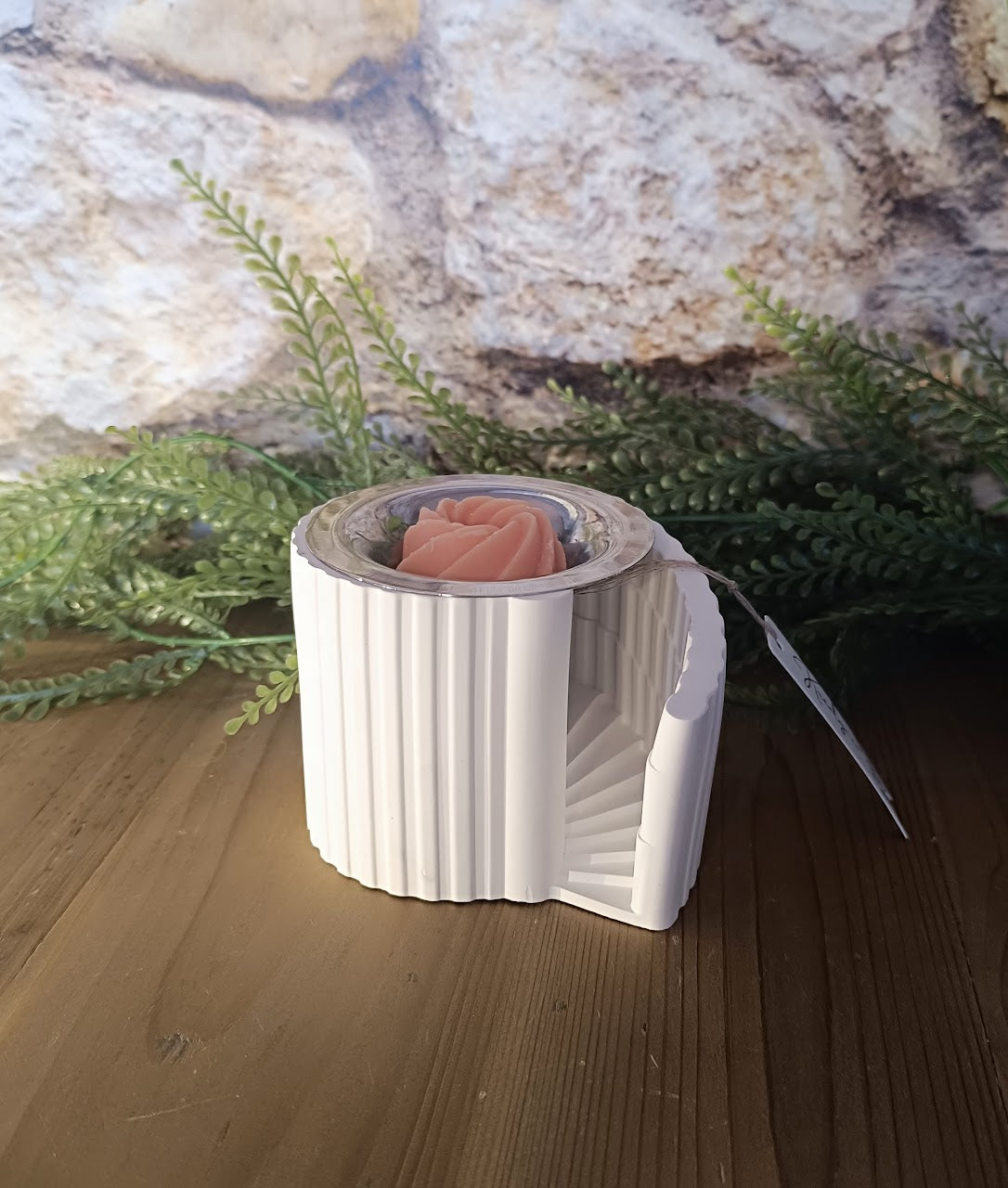 Brûle parfum artisanal en poudre de céramique blanche forme escalier