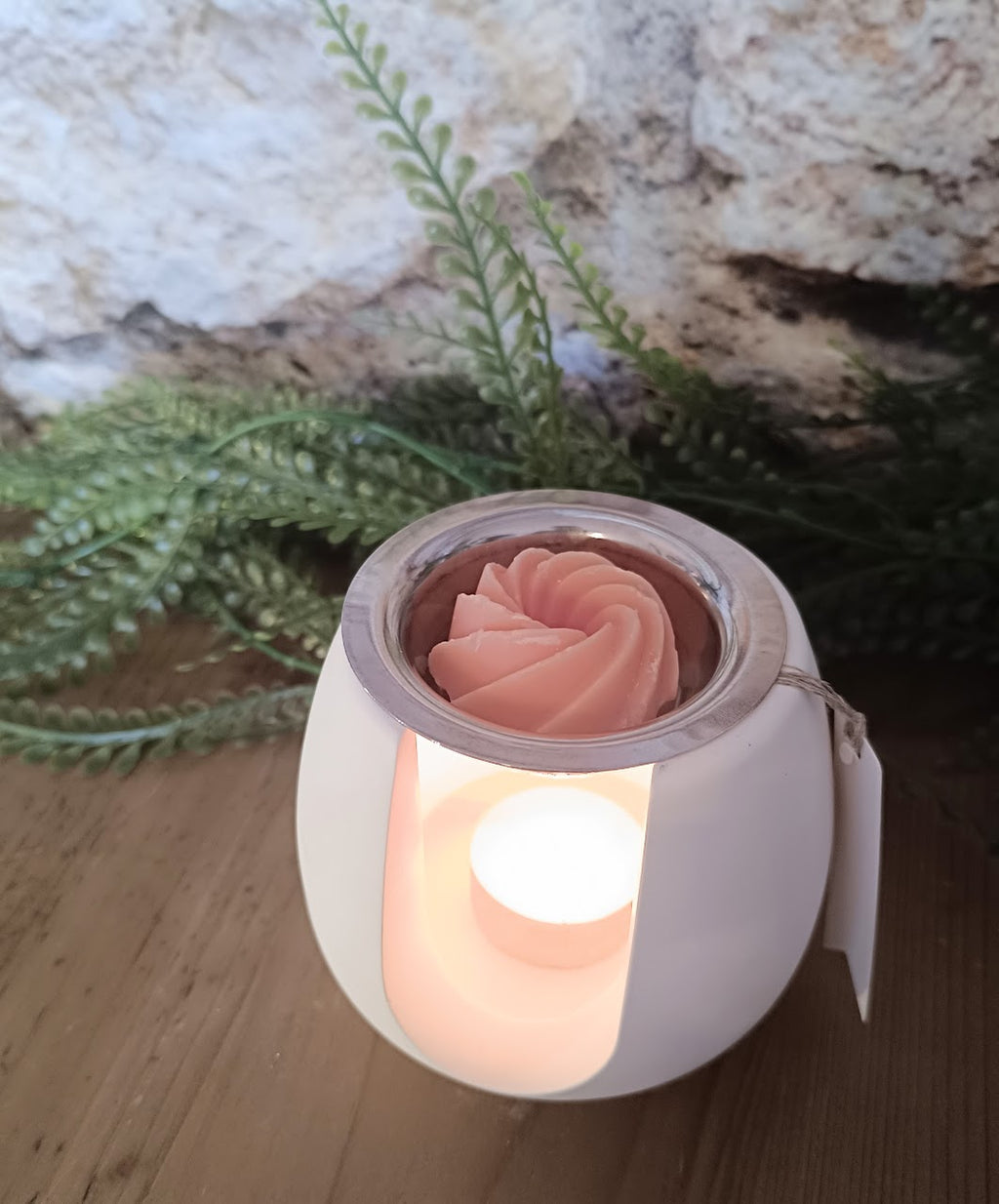 Brûle parfum artisanal en poudre de céramique blanche forme boule