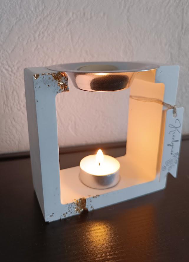 Brûle-parfum carré blanc et pierres or + 3 fondants au choix