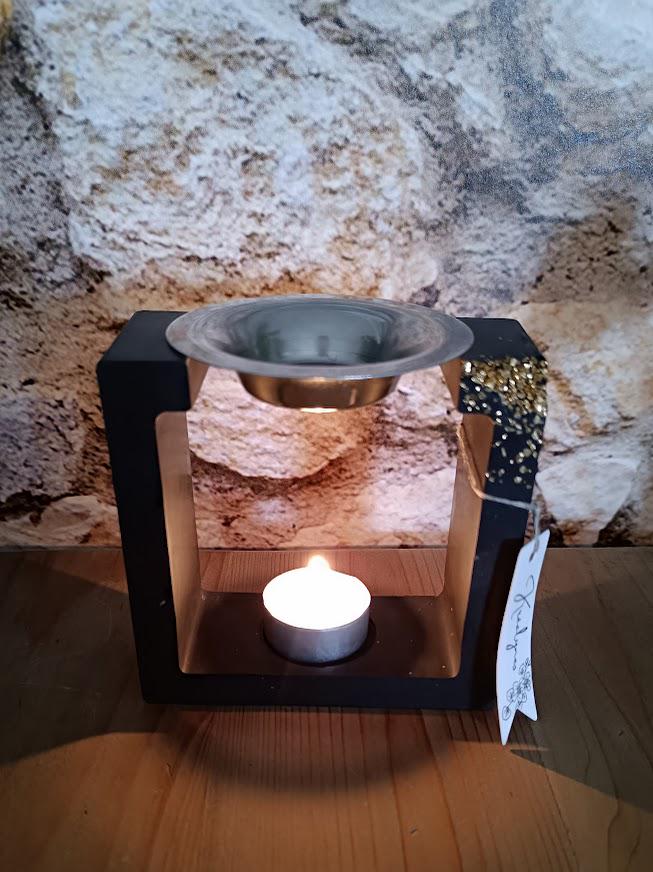 Brûle-parfum arrondi noir et or + 3 fondants au choix